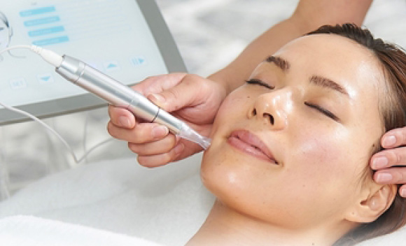 FACIAL